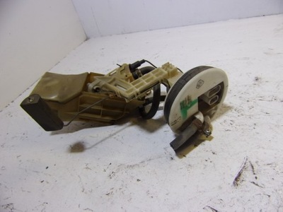 Насос пального nissan primera p10 2506071j05 фото №1