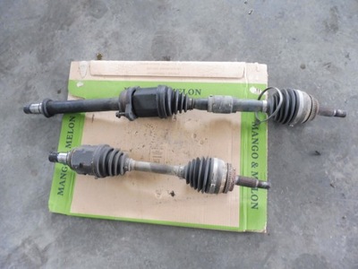 Приводной вал левая правая toyota corolla verso 2,0 d4d фото №1