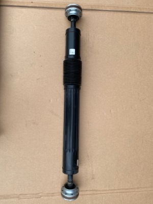 Jeep wrangler jl 2,0 4xe wał привідний 2022 rok p68408610ab фото №1