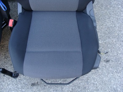 Сиденье водителя opel combo e фото №1