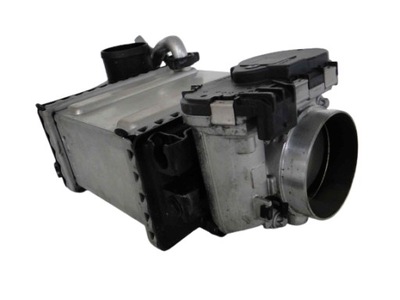 Mercedes радиатор интеркулер правый  m176 m177 фото №1