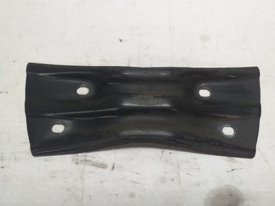 Porsche macan 95b балка кронштейн пол фото №1