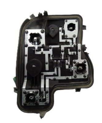 Fiat 500 вкладиш лампи правий задній 27043201 штекер фото №1