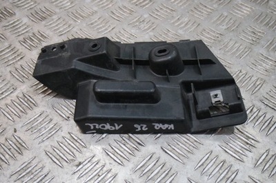 Пластик кронштейн кронштейн maserati 67003324 фото №1