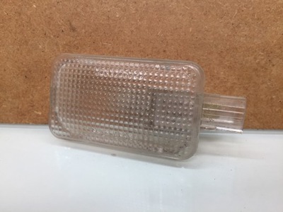 Daihatsu terios ii лампа освещение кабины фото №1