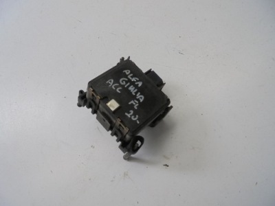 Радар датчик distronic acc alfa romeo giulia рестайлінг  2020- фото №1