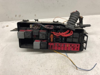 Коробка предохранителей bsi ford ys6t-14a142-aa фото №1