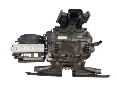 Infiniti q50 2.2 обігрівач повітродувка консолі фото №1