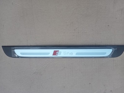 Молдинг поріг права s-line audi a1 8x4853373b фото №1