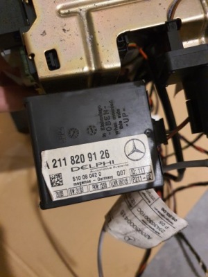 Mercedes w209 w203 модуль сигналізація a2118209126 фото №1