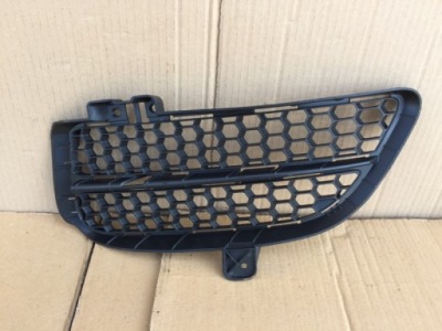 Vw touareg 7l6 решётка бампера перед левая фото №1
