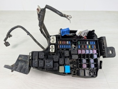 Коробка предохранителей mazda 6 kd45-667677 фото №1