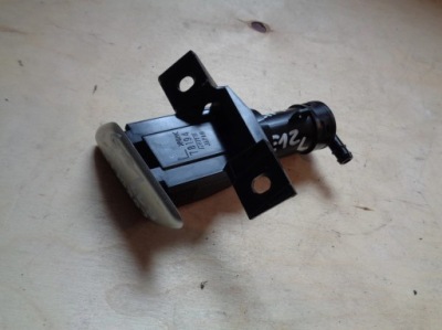 Омыватель заглушка левый corolla e12 lift kombi фото №1