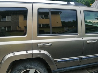 Дверь задняя задние правое ajc jeep commander xk w цвет bdb!! фото №1