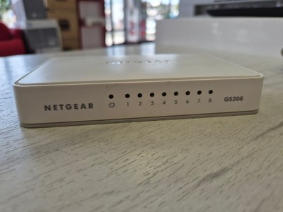 Switch Unmanaged 8xGE - GS208