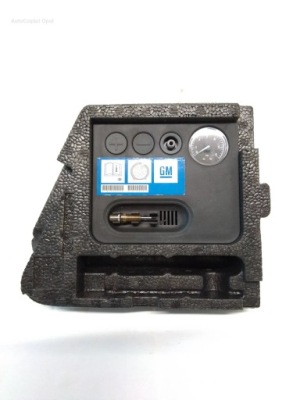 Opel corsa d компрессор do шин 13236659 фото №1