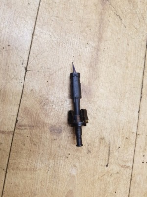 Датчик открывания капота chrysler 300c фото №1