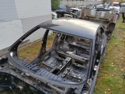 Skoda octavia iii hb дах стійки фото №1