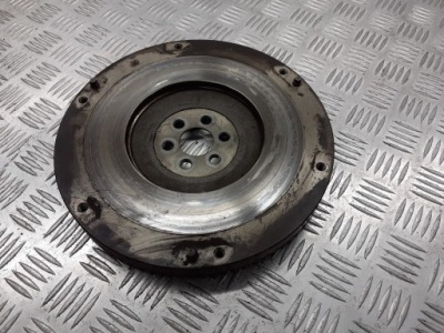 Колесо маховик toyota yaris verso 1.4 d4d фото №1