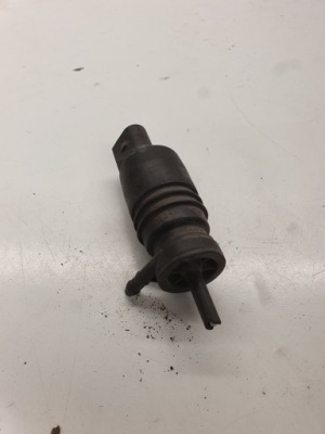 Помпа омивача audi vw skoda 1j5955651 фото №1