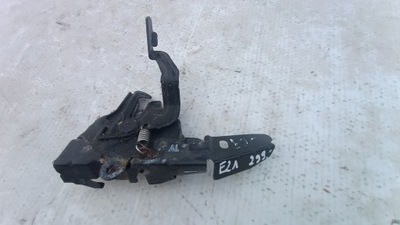 Toyota corolla e21 18- замок капот фото №1