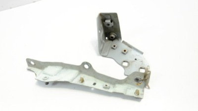 Renault clio iv кронштейн крила лівий перед фото №1