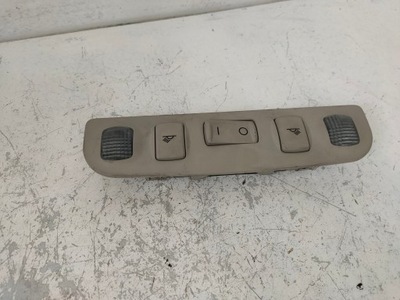 Лампа кабины audi a4 b5 lift 8d0947111aa фото №1