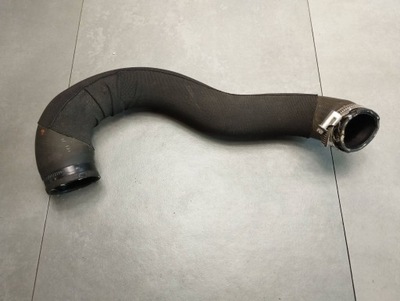 Audi q5 шланг інтеркулер 8r0145738r фото №1