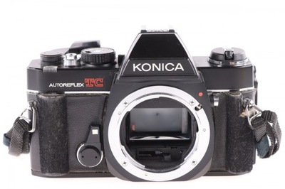 Analogowa lustrzanka - Konica Autoreflex TC