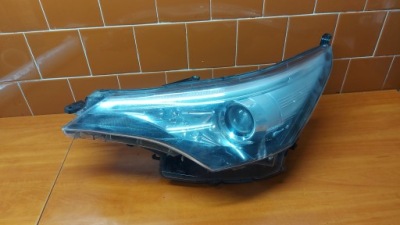 Фара фонарь  левая левый перед toyota avensis t27 15- рестайлинг фото №1