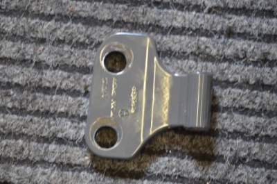 Крепление петля do дверь правых jeeep wrangler jl фото №1