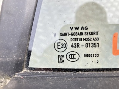 Стекло дверь левый задняя треугольник vw id.3 id 3 2022 r фото №1