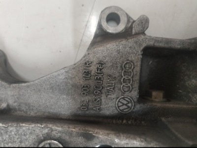 Кронштейн двигателя 03l903143r генератора 2.0 tdi фото №1