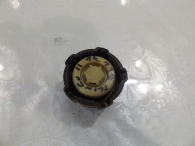 Twingo ii lift крышка бачок расширительный фото №1