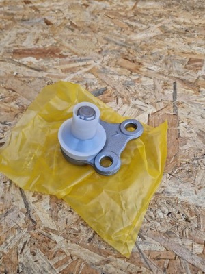 Шарова опора важеля лівий hyundai tucson iii 15-18 фото №1