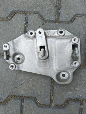 Кронштейн кронштейн scania r s кронштейн 2723133 фото №1