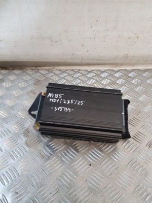 Усилитель радио bose 8d0035225 audi a4 b5 фото №1