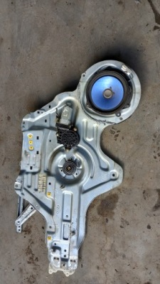 Подъемник стекло левый перед kia cerato 1.6d 06r фото №1