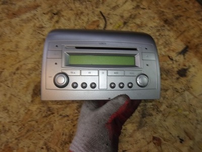 LANCIA YPSILON 03-11 RADIO CD FABRYCZNE