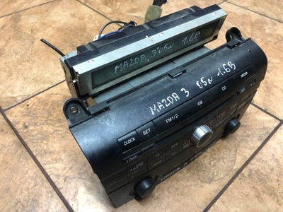 Радіо mazda 3 1.6b 05r. hb фото №1