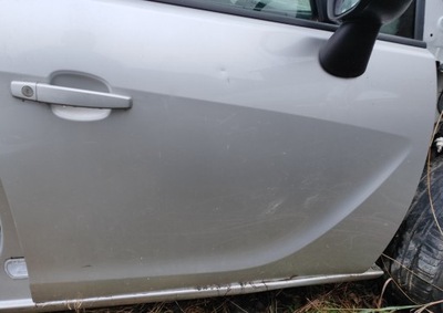 Opel meriva b 2011r двері правий перед z157 фото №1