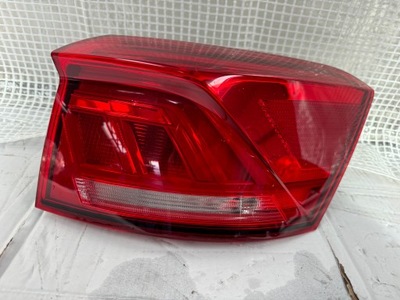 Vw troc t-roc права задня лампа фото №1