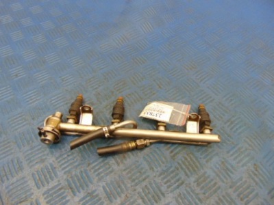 Audi a4 b5 молдинг впрыскная 058133681 фото №1