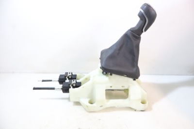 Ручка домкрат перемикання передач kia ceed iii 1.6crdi фото №1