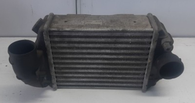 Интеркулер vw skoda seat audi 059145805 левый фото №1