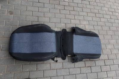 Чехол сиденье правого peugeot 208 ii фото №1