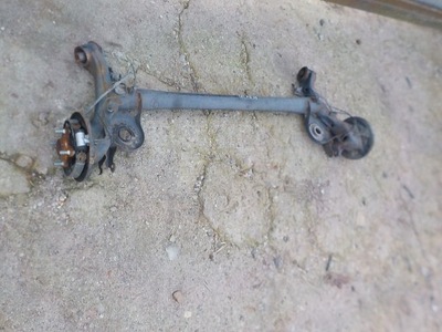 Підвіска oś вісь балка suzuki celerio 14-21 фото №1