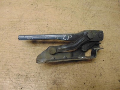 Петля капот левый skoda octavia ii 1z0823301c фото №1