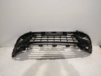 Решітка середня бампера перед renault espace v 622548143r фото №1