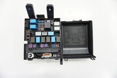 Hyundai ix35 коробка предохранителей 1.7crdi фото №1